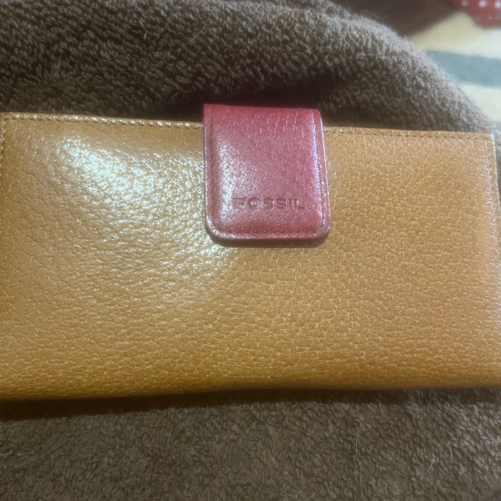 Fossil Tan Wallet with Red Clasp